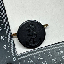 Lade das Bild in den Galerie-Viewer, Original WW2 British Royal Navy Button Sweetheart Brooch
