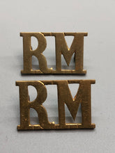 Load image into Gallery viewer, Original British Army WW2 Pair of Royal Marines (RM) Shoulder Titles
