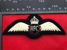 Lade das Bild in den Galerie-Viewer, British Royal Flying Corps RFC Padded Pilots Wings Reproduction
