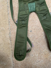 Charger l&#39;image dans la galerie, British Army DPM Yoke Pouch Side rucksack
