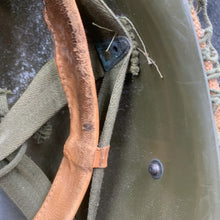 Lade das Bild in den Galerie-Viewer, Genuine Dutch Army M53 Euroclone of WW2 US M1 Camouflaged Helmet &amp; Liner Set - The Militaria Shop
