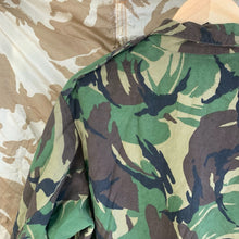 Lade das Bild in den Galerie-Viewer, Genuine British Army Smock Combat Jungle DPM Camouflage - Size 170/96
