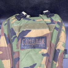 Load image into Gallery viewer, Genuine British Army DPM Camouflaged Individual Hydration System - The Militaria Shop
