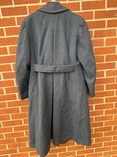 Load image into Gallery viewer, Original WW2 Canadian Royal Air Force RCAF Officers Greatcoat - 40&quot; Chest
