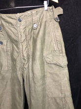 Lade das Bild in den Galerie-Viewer, Image #3
