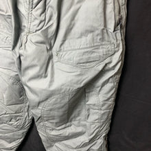 Load image into Gallery viewer, Original U.S Air Force USAF Flying Trousers Intermediate Type A-11D ~Size 40 - The Militaria Shop
