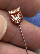 Load image into Gallery viewer, Original WW2 Polish Army / Airforce Volunteers Pin Badge
