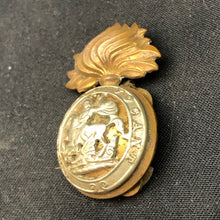 Lade das Bild in den Galerie-Viewer, Image #3
