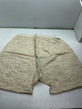 Lade das Bild in den Galerie-Viewer, Original British Army Officer Boxer Shorts New Old Stock - WW2 Pattern
