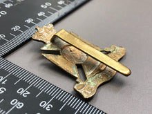 Load image into Gallery viewer, Original WW2 British Army The Wiltshire Regiment Cap Badge
