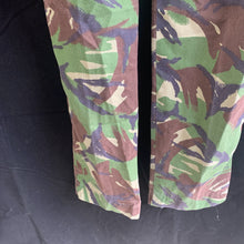 Load image into Gallery viewer, Genuine British Army DPM Camouflaged Combat Trousers Lightweight - Size 72/80/96
