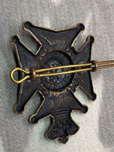 Load image into Gallery viewer, Original Victorian Era British Army The King&#39;s Royal Rifle Corps Cap Badge
