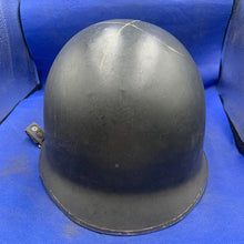 Charger l&#39;image dans la galerie, US Army M1 Helmet Style M1 Euroclone Helmet - WW2 Reenactment / Repainting
