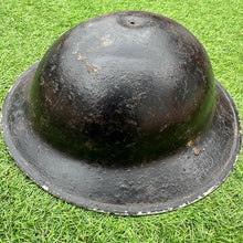 Charger l&#39;image dans la galerie, WW2 British Army Mk2 Brodie Helmet - Original Untouched - South African Made
