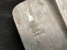 Load image into Gallery viewer, Original WW2 British Army Entrenching Tool, Helve &amp; Cover Set - Wartime Dated
