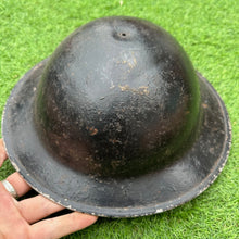 Charger l&#39;image dans la galerie, WW2 British Army Mk2 Brodie Helmet - Original Untouched - South African Made
