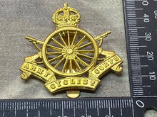 Load image into Gallery viewer, WW1 British Army - Army Cyclist Corps Cap Badge - Reproduction
