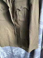 Load image into Gallery viewer, Genuine British Army No2 FAD Dress Uniform Jacket 1980 Pattern - Size 176/100/84
