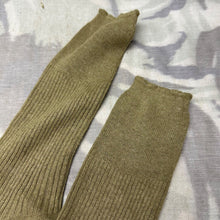 Lade das Bild in den Galerie-Viewer, Originale, khakifarbene Wollsocken für Offiziere der Britischen Armee aus dem 2. Weltkrieg, neu und aus altem Lagerbestand, verschiedene Größen 
