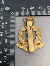 Load image into Gallery viewer, Genuine British Army Royal Army Medical Corps Cap Badge
