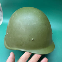 Load image into Gallery viewer, Original WW2 Russian Army Ssh 40 Combat Helmet - Post War Reissued
