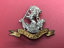 Charger l&#39;image dans la galerie, Genuine British Army The West Riding Regiment Cap Badge
