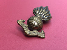 Load image into Gallery viewer, Original British Army RA Royal Artillery Collar Badge
