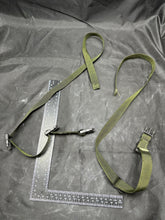 Charger l&#39;image dans la galerie, Genuine British Army Equipment Strap Pair - Fit to the Yokes
