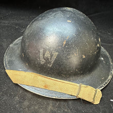 Charger l&#39;image dans la galerie, Original WW2 British Home Front Civil Defence Warden&#39;s Helmet -Liner &amp; Chinstrap
