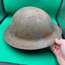 Charger l&#39;image dans la galerie, Original WW2 British Civil Defence Mk2 Brodie Helmet
