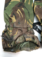 Charger l&#39;image dans la galerie, Genuine British Army Surplus DPM Camouflaged Gaiters - Size Long
