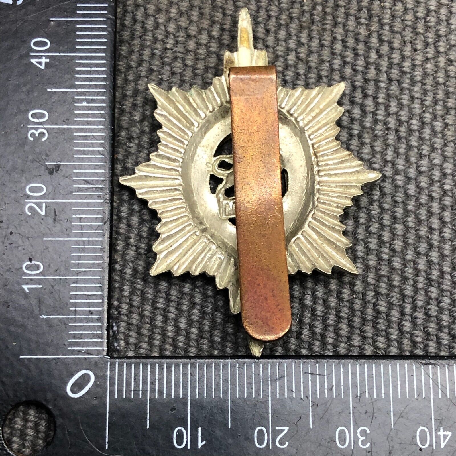 Original WW2 British Army Cap Badge - Worcestershire Regiment - The Militaria Shop