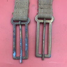 Charger l&#39;image dans la galerie, Original WW2 British Army 37 Pattern Webbing Brace Adaptors Pair
