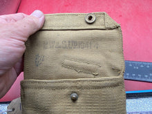 Charger l&#39;image dans la galerie, Original WW2 British Army 37 Pattern Holster in Very Clean Condition - 1941 Date
