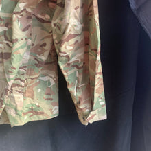 Load image into Gallery viewer, Genuine British Army Warm Weather Combat Jacket MTP Camouflage - 190/96
