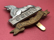 Load image into Gallery viewer, Original WW2 British Army Lincolnshire Regiment Cap Badge
