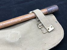 Load image into Gallery viewer, Original WW2 British Army Entrenching Tool, Helve &amp; Cover Set - Wartime Dated
