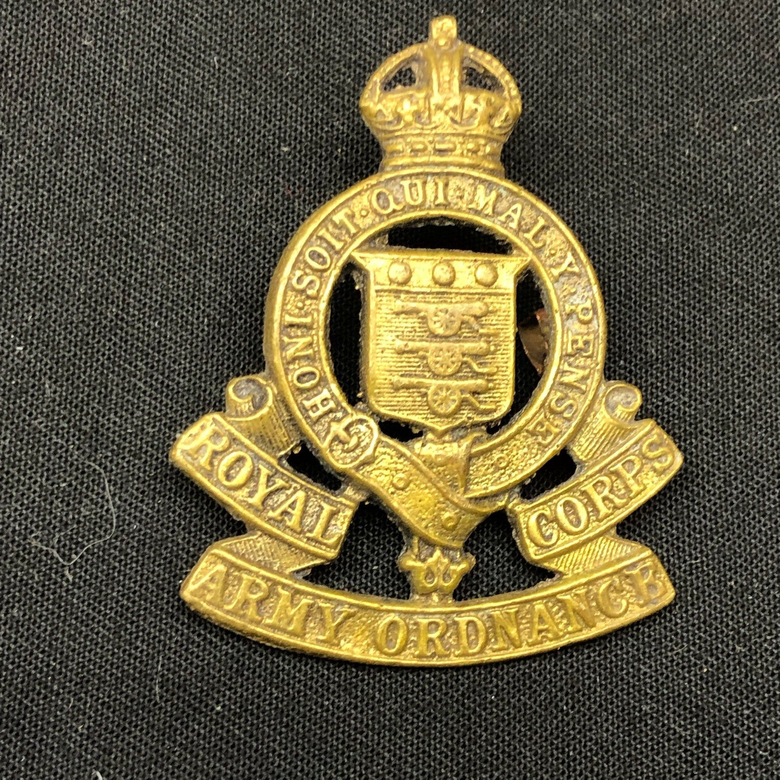 Original WW2 British Army Cast Cap Badge - Royal Army Ordnance Corps ...