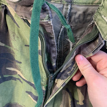 Load image into Gallery viewer, Genuine British Army DPM Combat Trousers - Size 29&quot; Waist
