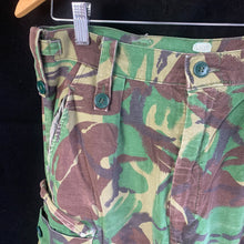 Charger l&#39;image dans la galerie, Genuine British Army DPM Combat Trousers - Size 82/88/104
