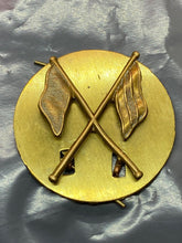 Charger l&#39;image dans la galerie, Original British Army WW1 / WW2 Signaller&#39;s Qualification Sleeve Badge &amp; Backing
