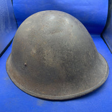 Charger l&#39;image dans la galerie, Original WW2 British/Canadian Army 1944 Dated Mk3 Combat Helmet
