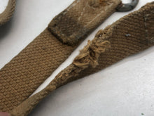 Lade das Bild in den Galerie-Viewer, Original British Army Paratroopers Leg Restraint Strap - WW2 37 Pattern
