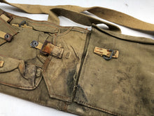 Charger l&#39;image dans la galerie, Original WW2 Canadian Army 37 Pattern Bren Spares Bag
