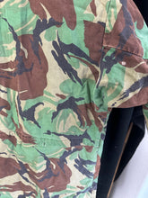 Charger l&#39;image dans la galerie, Original British Army DPM Combat Jacket Smock - Size 170/96
