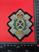 Lade das Bild in den Galerie-Viewer, British Army Bullion Embroidered Blazer Badge - The Black Watch Reg -Kings Crown
