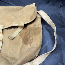 Load image into Gallery viewer, Original WW2 British Army 1943 Dated 6 Pdr Carry Bag
