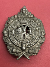 Lade das Bild in den Galerie-Viewer, Original WW2 British Army Argyll and Sutherland Highlanders Scottish Cap Badge
