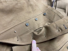 Charger l&#39;image dans la galerie, Original WW2 British Army Despatch Rider&#39;s Waterproof Trousers Superb Condition
