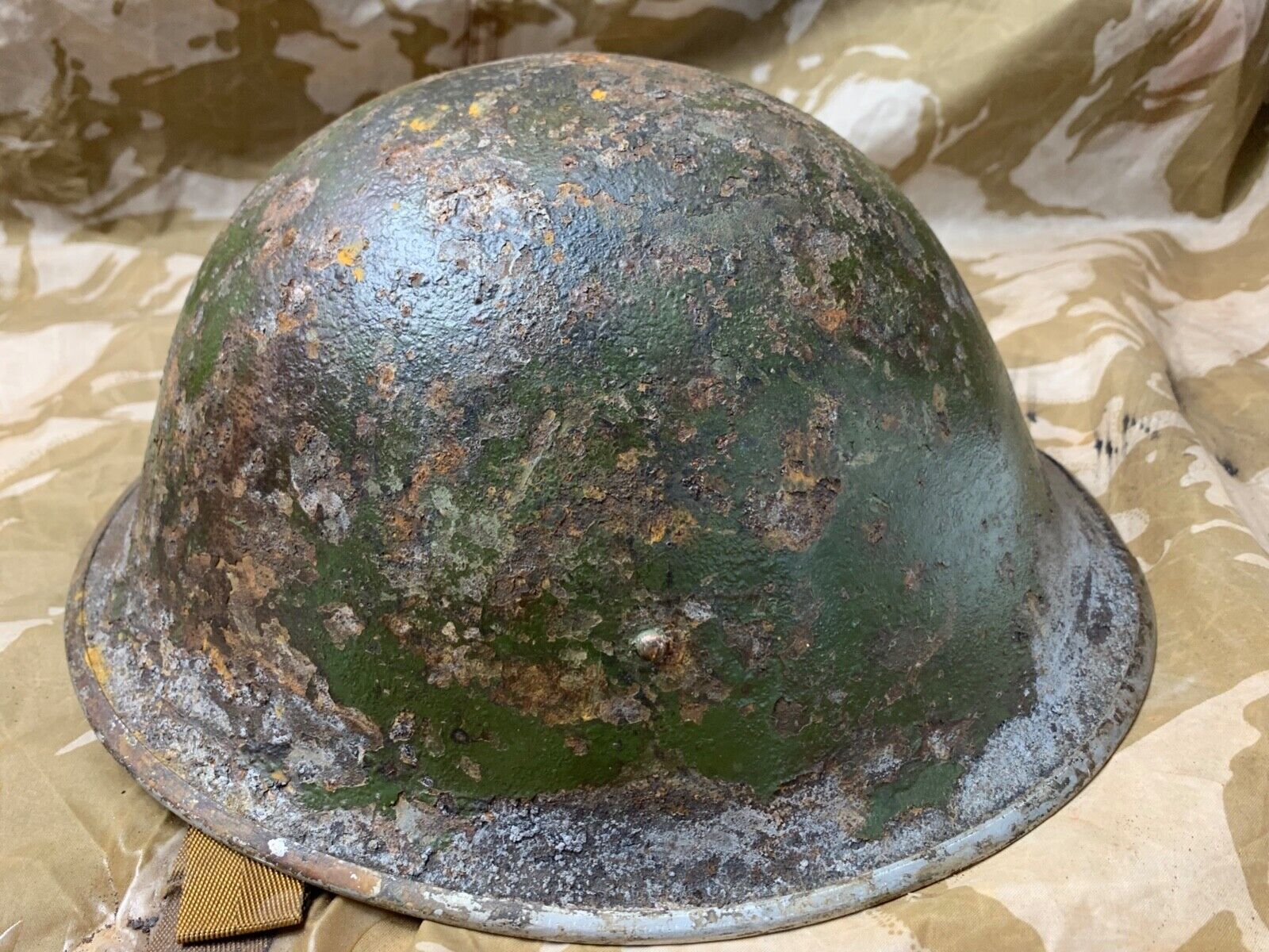 WW2 Mk3 High Rivet Turtle - British / Canadian Army Helmet - Nice Original - The Militaria Shop
